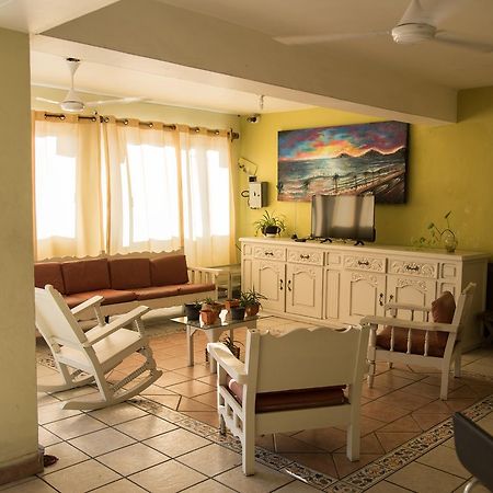 Hotel Esperanza Масатлан Экстерьер фото